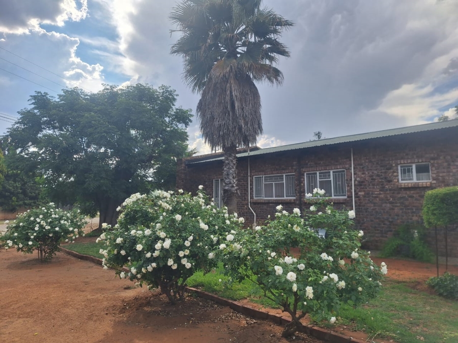 4 Bedroom Property for Sale in Christiana North West